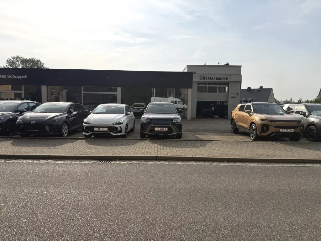 Werkstatt und Direktannahme des Autohauses Schüppel in Burgstädt