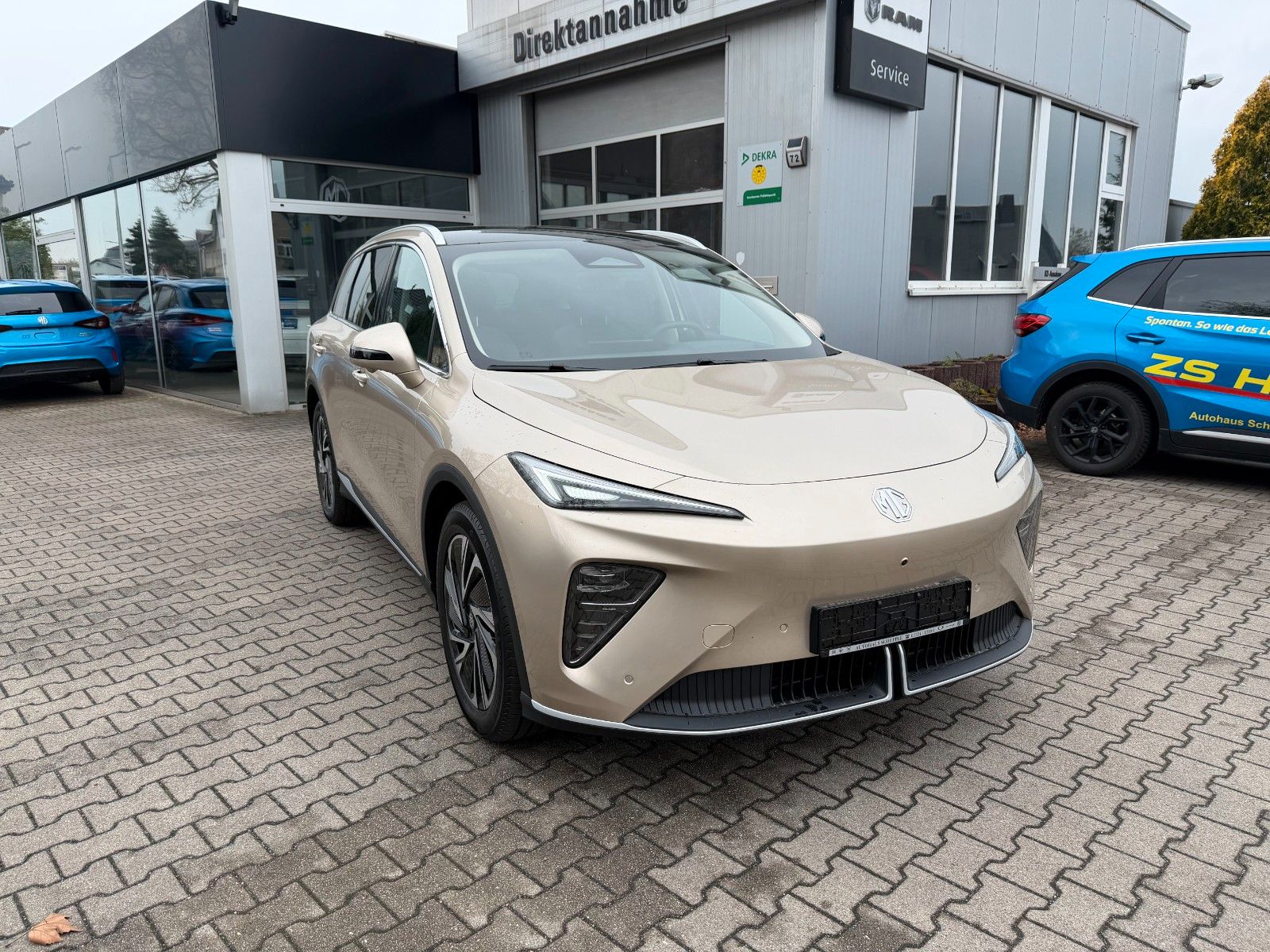 MG S6 EV Luxury AWD 77 kWh, Panorama, Head-Up
